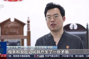 墨菲：亨德森人格声誉都已受损，应成为其他想去沙特的球员的教训